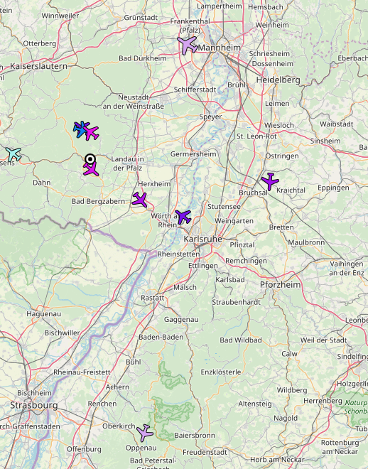 Flugzeuge über Annweiler